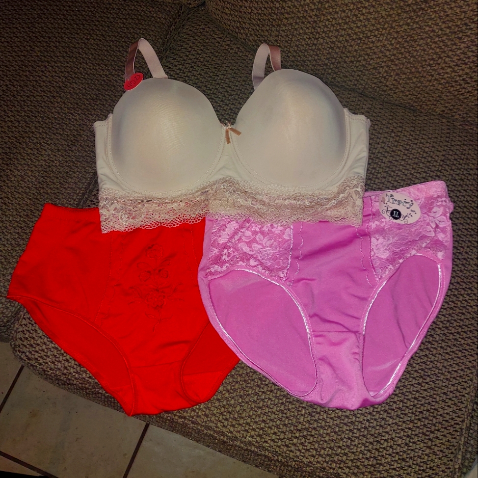 Intimate Bundle